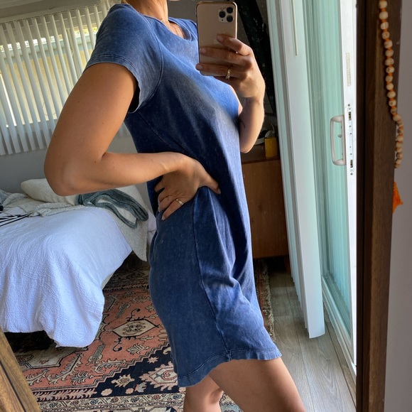 T-SHIRT DRESS - Picture 3 of 6